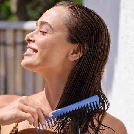 Spray capillaire Biphasé Régénérant avec Acide Hyaluronique et Vitamine E
